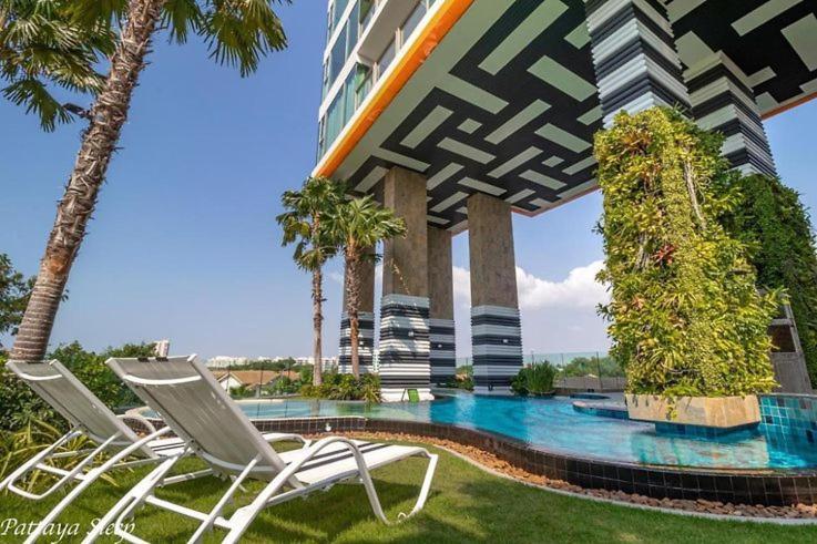 The Riviera Jomtien Pet Friendly Aparthotel Exterior foto